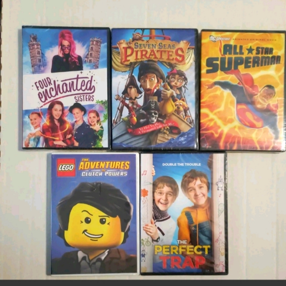 :*5 Sealed dvds superman the perfect trap 4 enchanted sisters lego 7 sea pirates